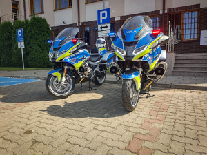 Policyjne motocykle.