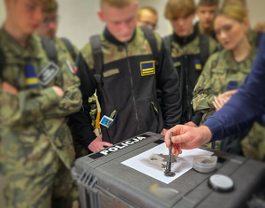 Uczniowie na wizycie w sokólskiej komendzie