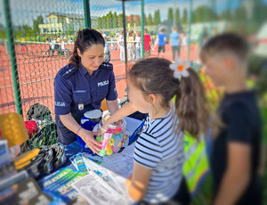 Dzień dziecka z policjantami