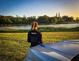 Policjanci kontrolują rejon akwenów