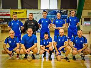 Policjanci grają na meczu charytatywnym