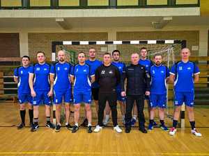 Policjanci grają na meczu charytatywnym